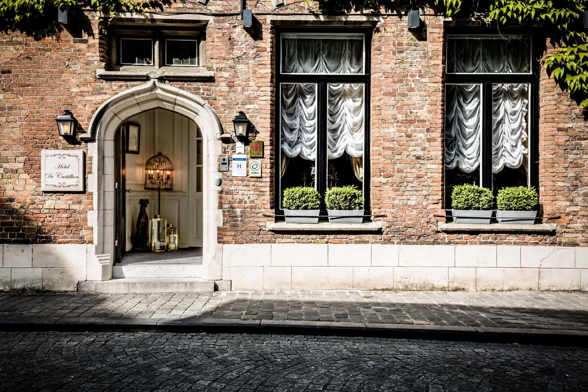 Hotel De Castillion - Small elegant family hotel Bruges Esterno foto